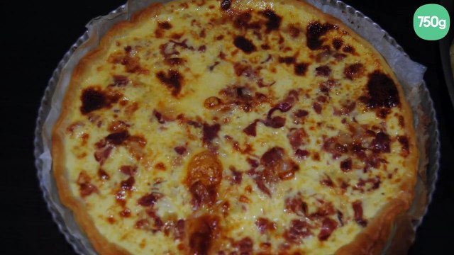 Quiche à l'époisses et jambon de bayonne