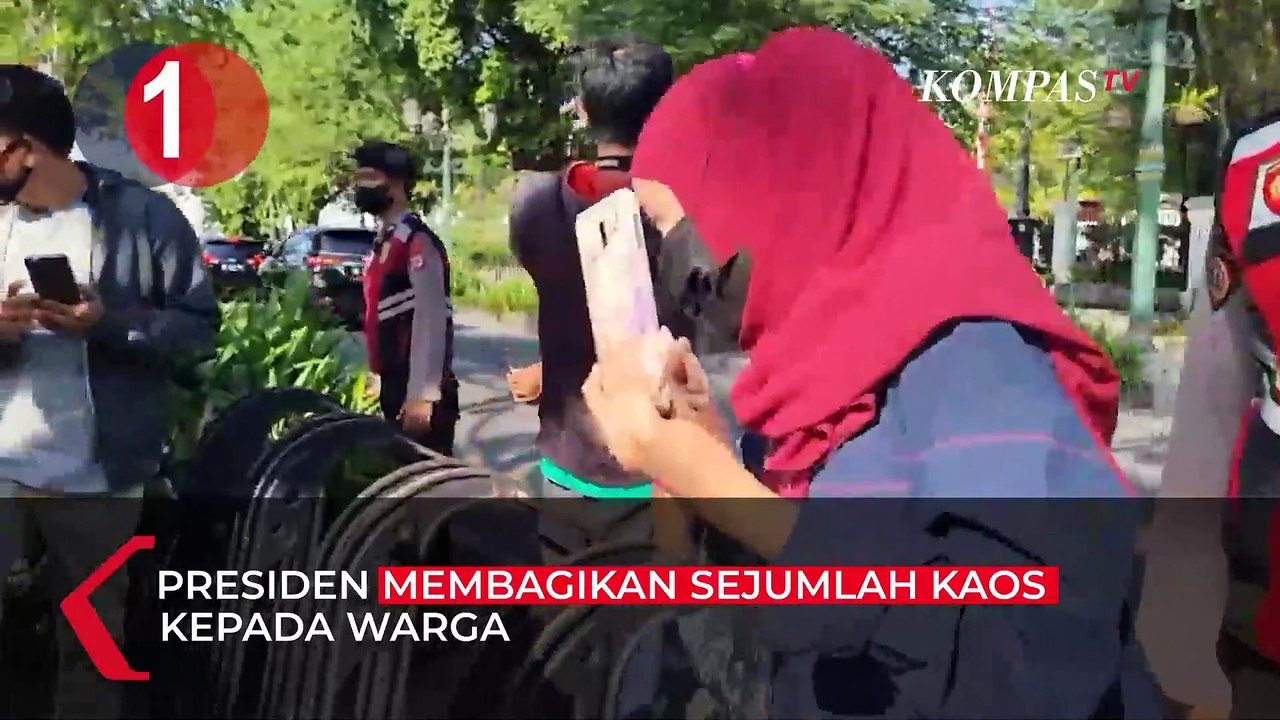 [TOP 3 NEWS] : Jokowi Bagikan Kaos | Prabowo Bersilaturahmi ke Situbondo |Kemacetan Puncak Bogor