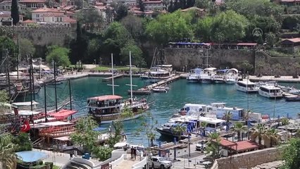 Bayram dolayısıyla tekne turlarında yoğunluk yaşandı