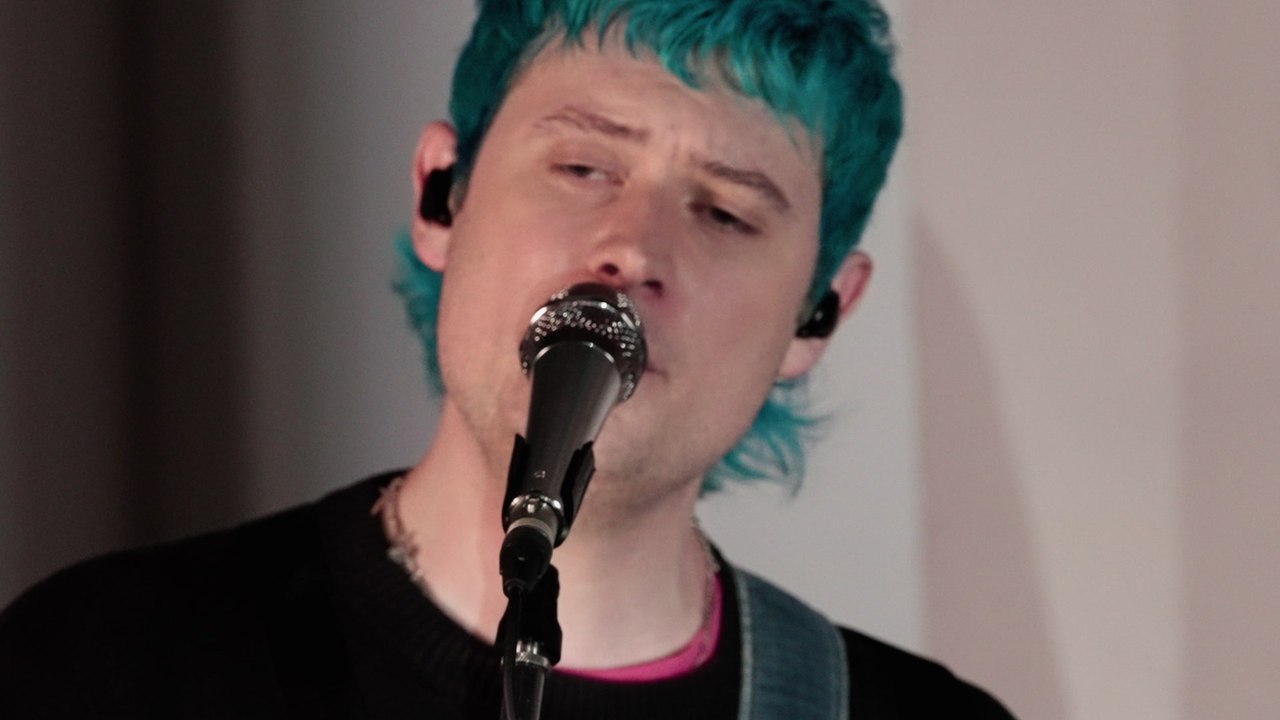 DREAMERS Black Confetti video Dailymotion