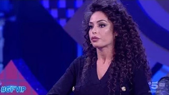 Soleil Sorge e Raffaella Fico al GF Vip, Raffaella Fico non ha dubbi C'è interesse In queste ulti