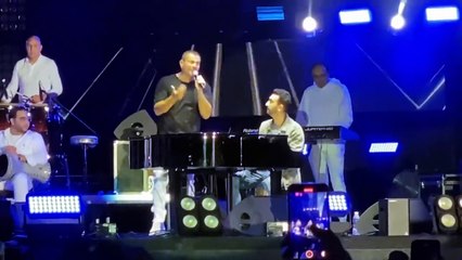 روقان الهضبة عمرو دياب مع نادر حمدي حفلة دبي 2022