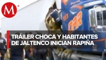 Habitantes de Jaltenco robaron costales de papa tras choque de tráiler