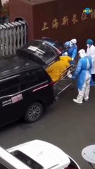 Idoso vivo é colocado em saco para cadáveres e quase é cremado na China