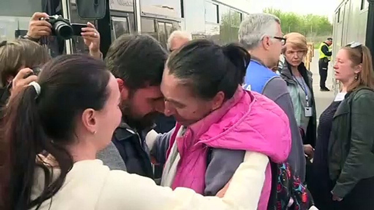 Rusia ataca la planta ucraniana de Azovstal, reducto de resistencia en Mariúpol