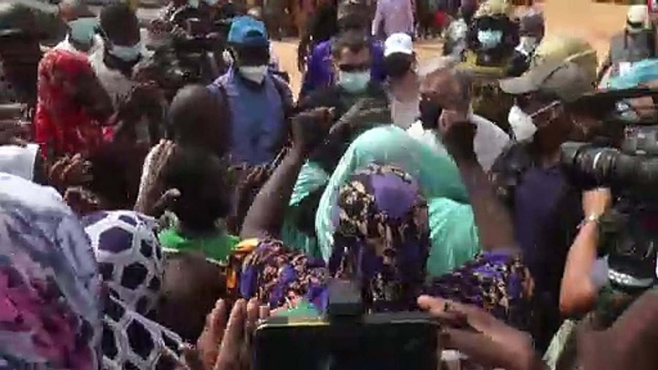 Guterres encontra refugiados no Níger