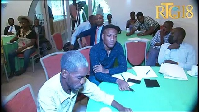 Asosyasyon Jounalis Ayisyen òganize yon konferans deba nan okazyon jounen mondyal libète laprès la.