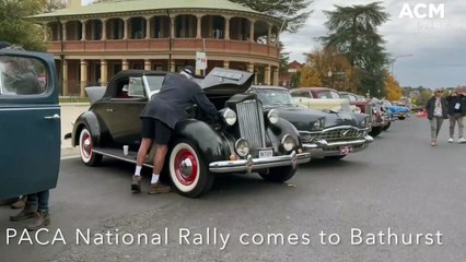 Vintage Packard cars in the Bathurst CBD