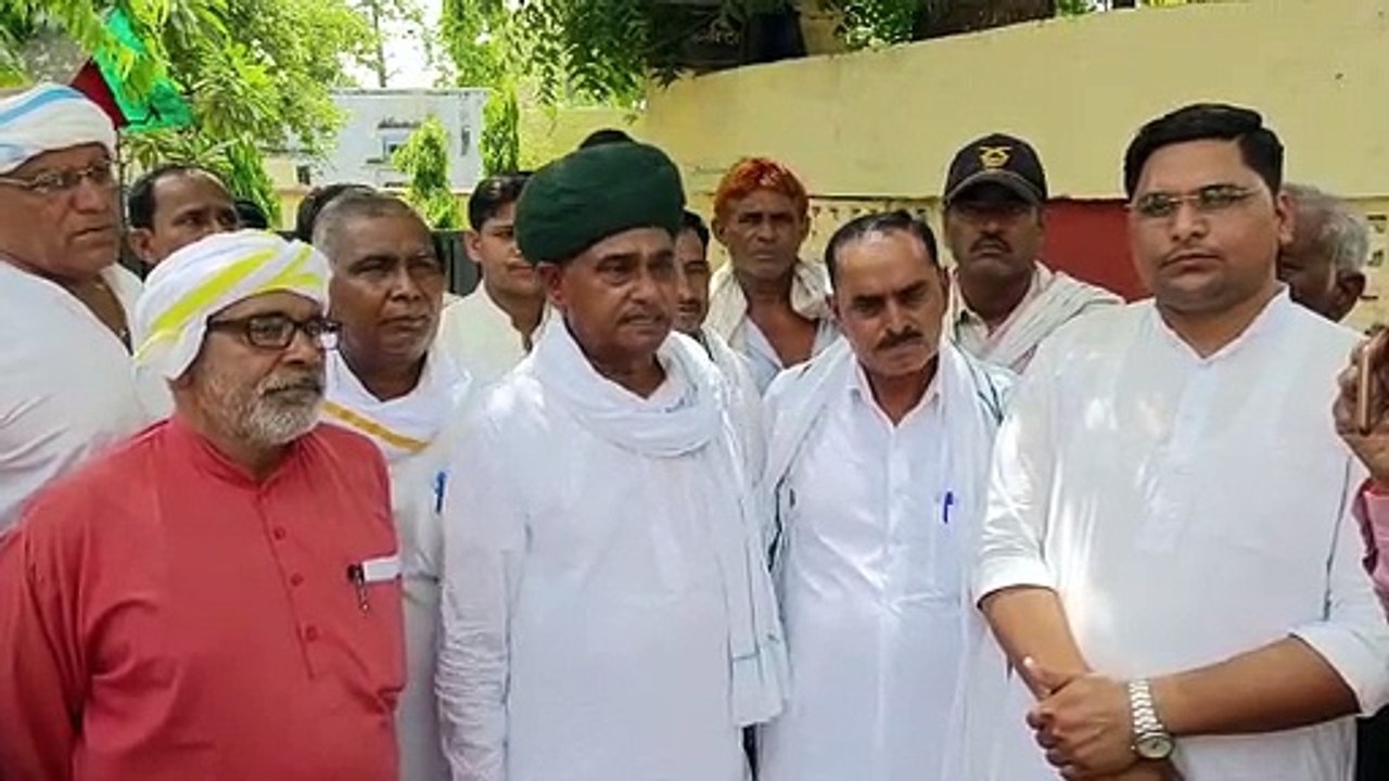 प्रधानमंत्री मोदी को तीन वर्ष पहले का वायदा दिलाया याद