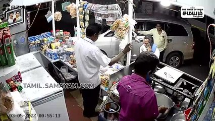 காங்கிரஸ் கட்சியினர் அட்ராசிட்டிஸ்; ஆவின் பாலகத்தில் சிகரெட் கேட்டு ரகளை!