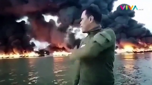 Kebakaran Hebat Hanguskan Puluhan Kapal Nelayan di Cilacap