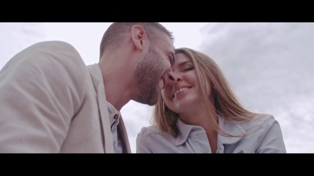 RJ Khan - Koi Deewana Kehta Hai (Dr. Kumar Vishwas)