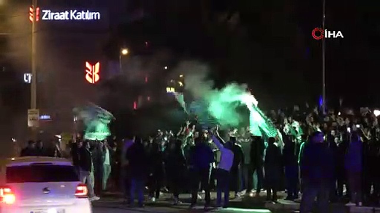 Frutti Extra Bursaspor EuroCup’da finale yükseldi, Teksas coşkuyla kutladı