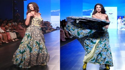 Shweta Tiwari की बेटी Palak  रैंप वॉक करने पर बुरी तरह हुईं  Troll, Netizens ने कहा ये|FilmiBeat