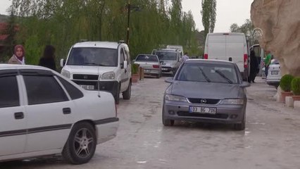 AFYONKARAHİSAR - Frigya'daki esnaf turist yoğunluğundan memnun