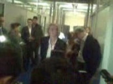 Arrivée de Marielle de Sarnez au QG du Modem