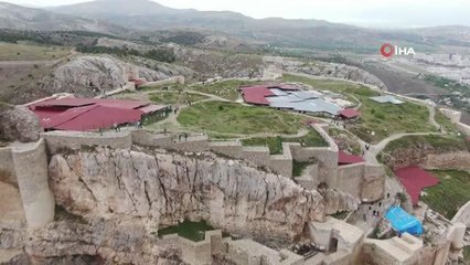 Bayram tatilinde vatandaşlar Harput'a akın etti