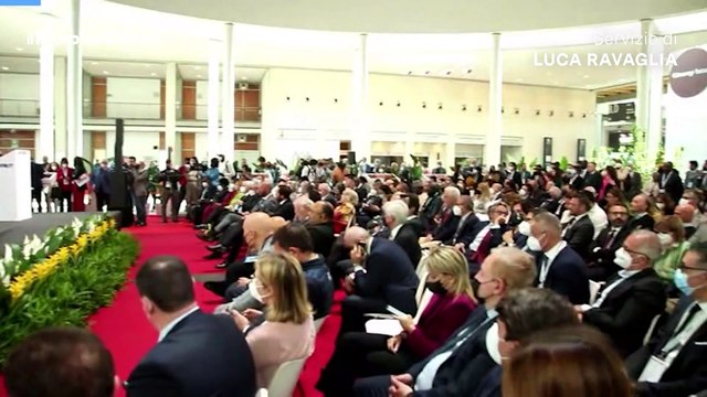 Macfrut 2022, il settore dell'ortofrutta ritrova il sorriso. Il video della prima giornata