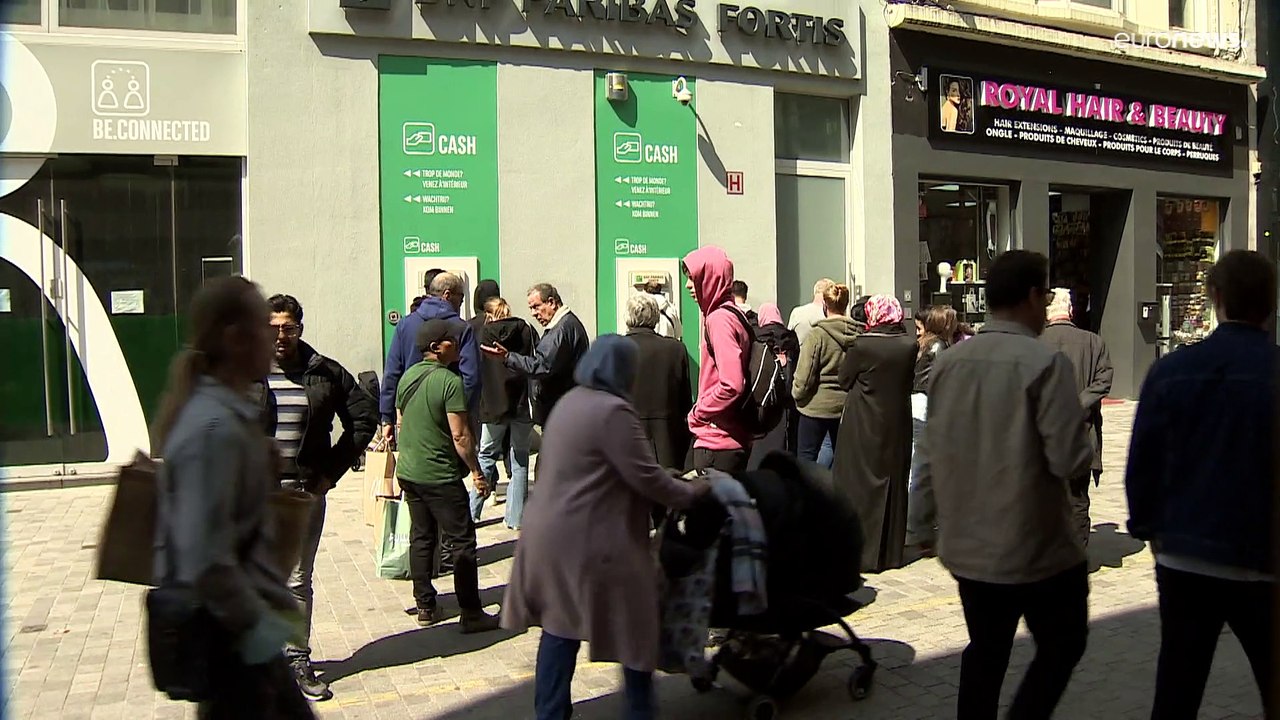 Mehl, Zucker, Windeln, Mieten - wie Belgier mit der Inflation umgehen