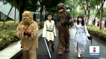 Fanáticos festejan con disfraces el Día de Star Wars