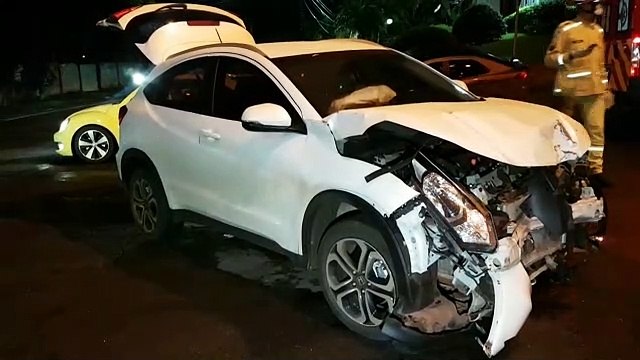 Colisão entre HRV e Ford Ka de motorista de aplicativo, deixa passageira ferida no Bairro Country
