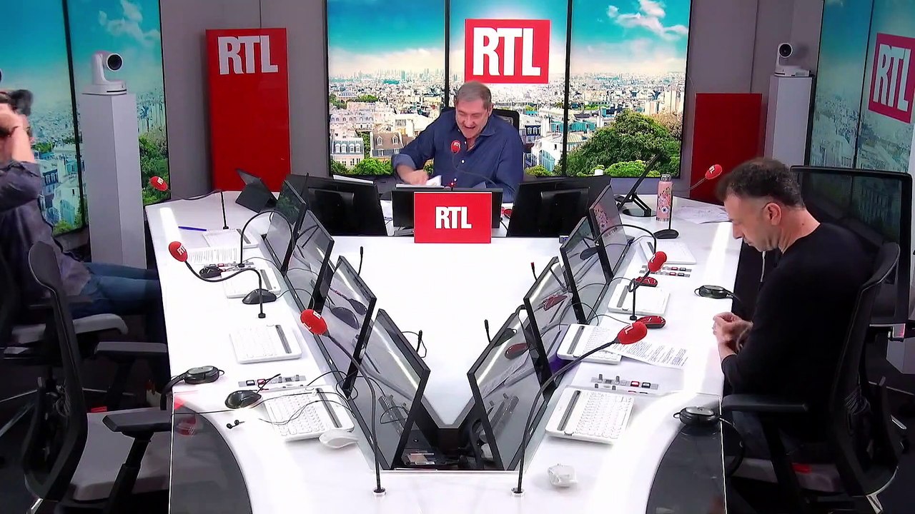 "Heartbreak Hotel" d'Elvis Presley version Johnny Hallyday et Guns N' Roses