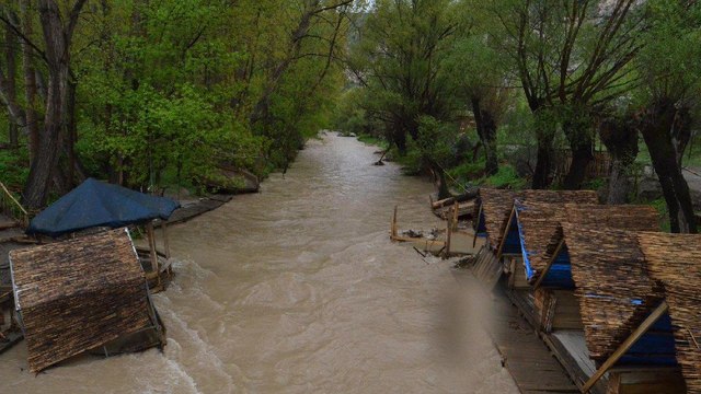 Ihlara Vadisi'nde heyelan: Kayalar köy yoluna düştü