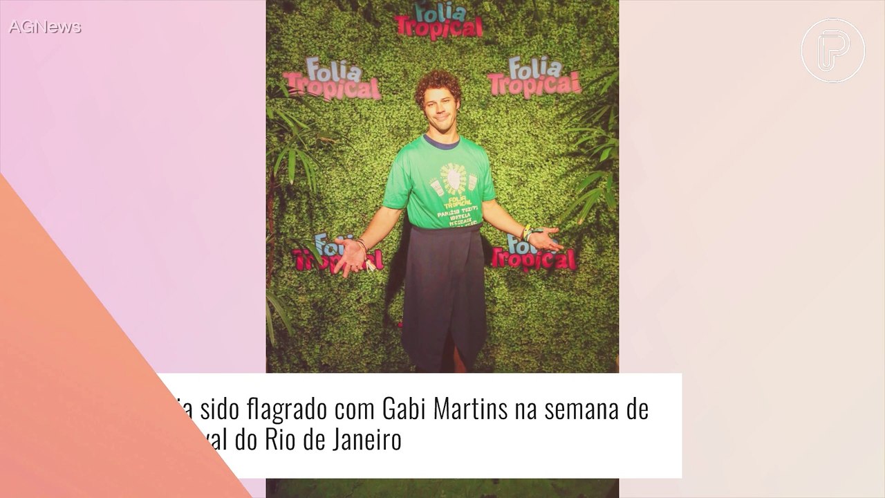 Climão! Gabi Martins confirma troca de beijos com José Loreto e ator nega: 'Não rolou nada'