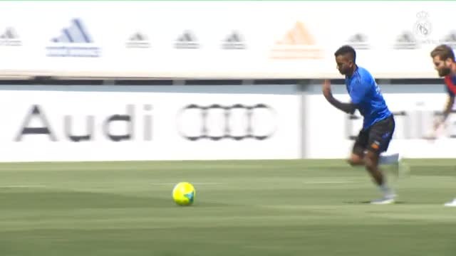 Último entrenamiento del Real Madrid antes de recibir al Levante