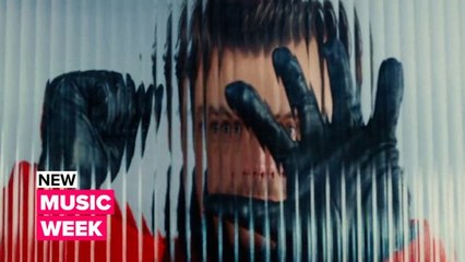 Harry Styles na 2 jaar terug met een spetterende videoclip