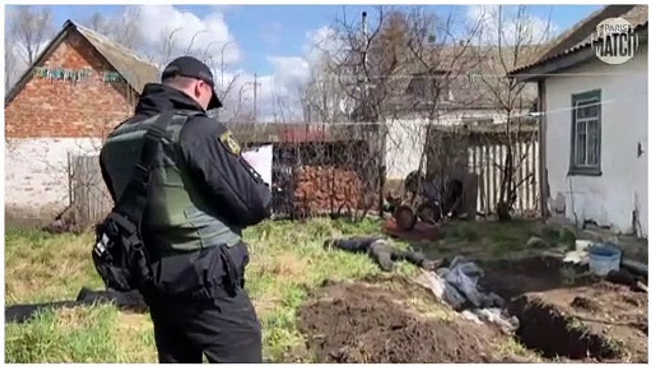 Guerre en Ukraine : avec les chasseurs de crimes de guerre