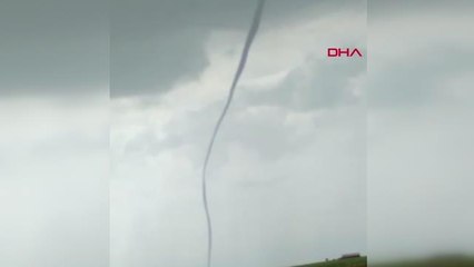 Son dakika haber: ŞANLIURFA'DA SAĞANAK SONRASI OLUŞAN HORTUM KAMERADA