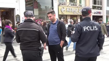 Beyoğlu'nda kaçak göçmen denetimi, 21 kişi yakalandı