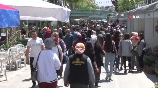 Tarım ve Orman Bakanı Kirişci: Çiçek ihracatından 121 milyon dolar gelir elde ettik