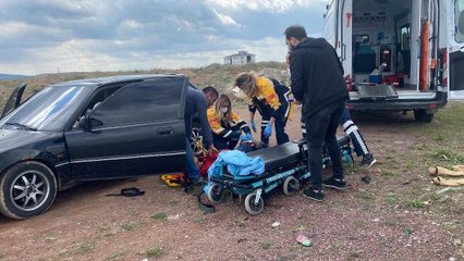 Son dakika: SİLAHLA OYNARKEN KENDİNİ YARALADI