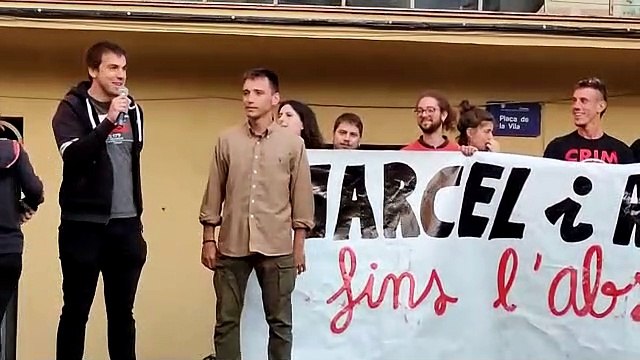 Discurs d'Adrià Catasús en la concentració a la plaça de la Vila de Badalona (5-5-22)