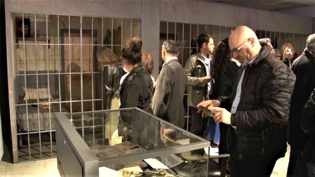 Deniz Gezmiş ve arkadaşları Bir Avuçtular Deniz Oldular' sergisiyle anıldı