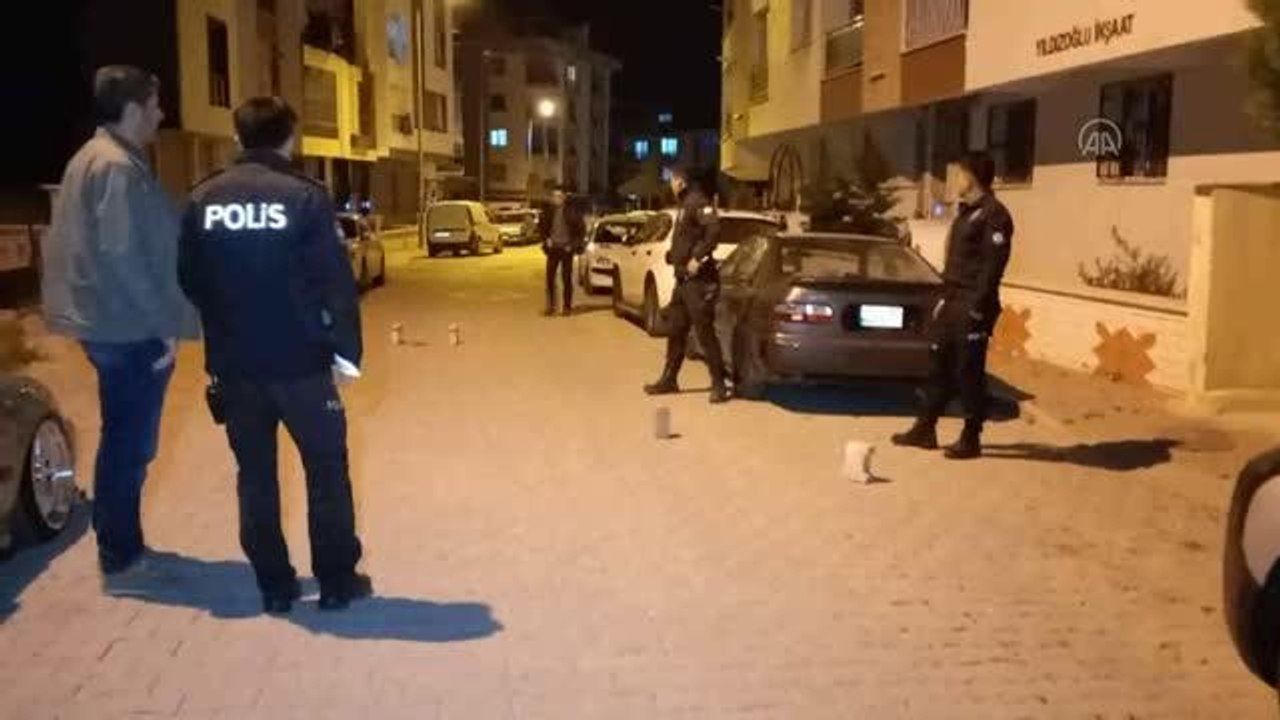 Son dakika... Evinin önünde silahlı saldırıya uğrayan kadın yaralandı