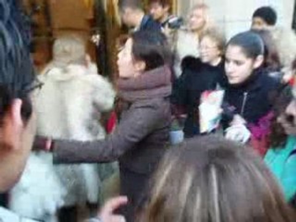 Ayu in Paris (16/02/08)