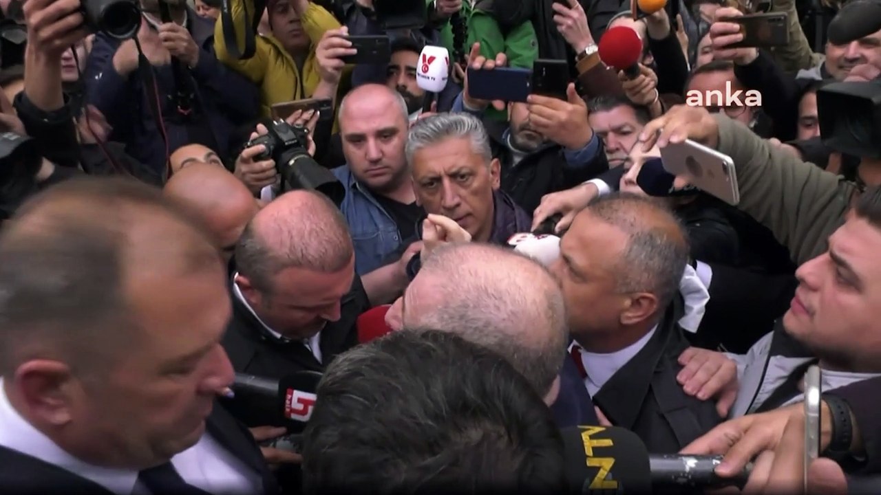 Soylu'ya "Erkeksen oraya gel" diyen Ümit Özdağ polis engeline takıldı