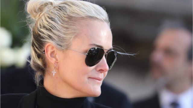 VOICI : Laeticia Hallyday bouleversée par la mort de Régine : ce rêve qu’elle n’a pas eu le temps de réaliser