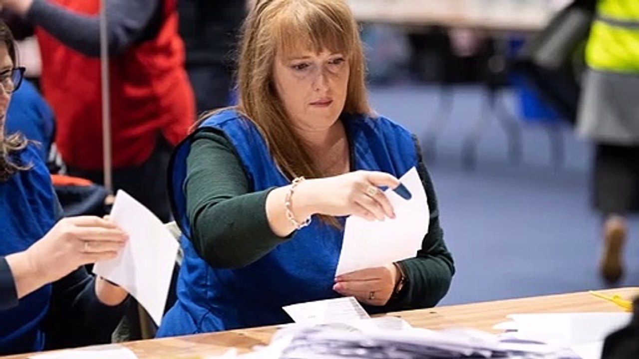NI Assembly Election 22 - Counting continues