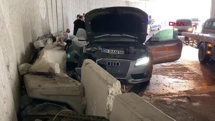 Son dakika! POLİSTEN KAÇARKEN KAZA YAPTI, OTOMOBİLİNDEN UYUŞTURUCU ÇIKTI