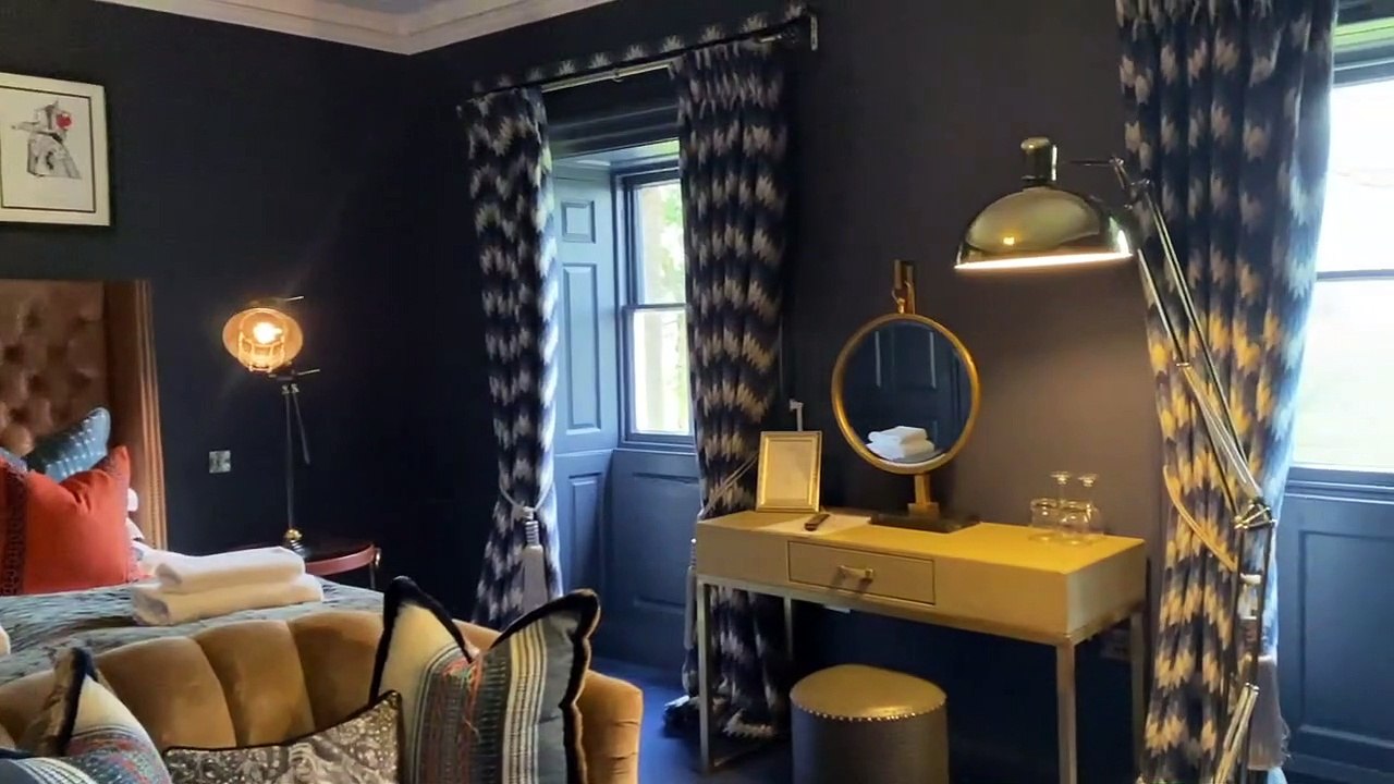 Checking out Charlton Hall's Northumberland sta...