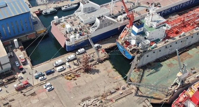 Tuzla’da gemide karbondioksit sızıntısı oldu: 4 işçi zehirlendi
