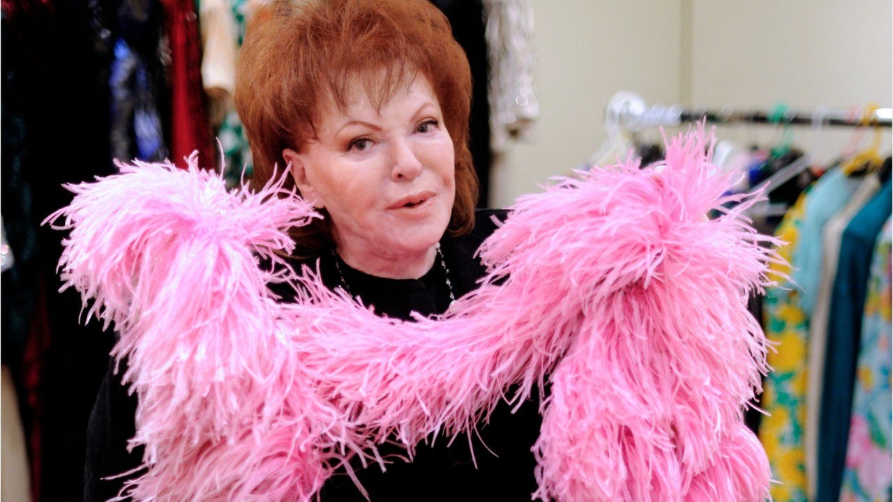 Voici : Mort de Régine : elle serait tombée dans le coma peu de jours avant son décès