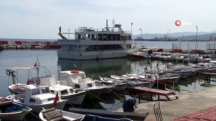 Tải video: Balıkçılar ilk kez açıkladı: Marmara'da müsilaj var mı?