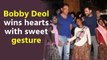 Bobby Deol wins hearts with his sweet gesture