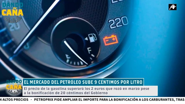 El precio de la gasolina sigue subiendo y Moncloa plantea no dar la bonificación por adelantado a las estaciones de servicio
