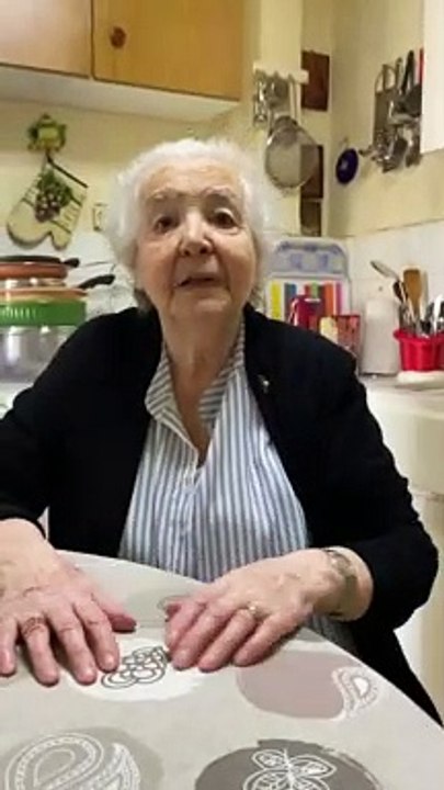 Φωτεινή Αθερίδου: Το βίντεο με την αγαπημένη τη...